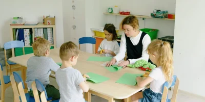 Jakie zalety ma anglojęzyczne przedszkole w rozwoju dziecka?